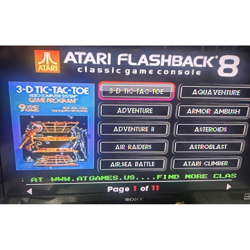 Atari Flashback 8  Classic Gaming Console  W/105  Retro Games Preloaded 2 Joystk
